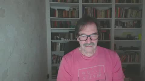 Snapshot of ronger69big chatting on January 2025 06:59:02 AM RodgerDodger online show from January 2025 06:59:02 AM