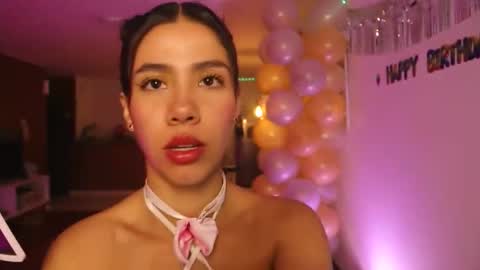 Snapshot of ronieeplay chatting on April 2026 03:39:02 AM Roni online show from April 2026 03:39:02 AM