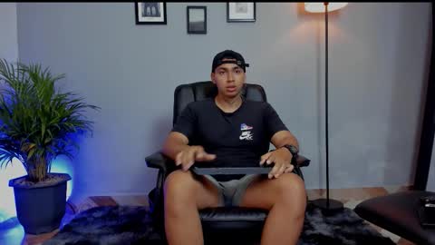 RonnieCanford online show from January 2026 02:22:02 PM