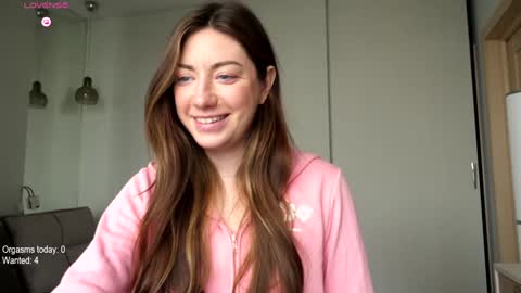 Snapshot of ronny_ponny chatting on November 2025 08:14:01 AM RonnyPonny online show from November 2025 08:14:01 AM