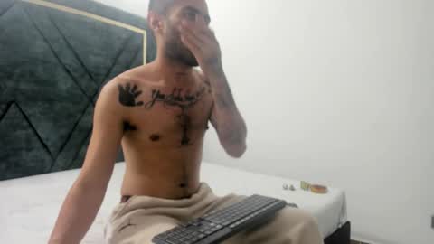 rony99912 online show from December 2025 06:58:01 PM