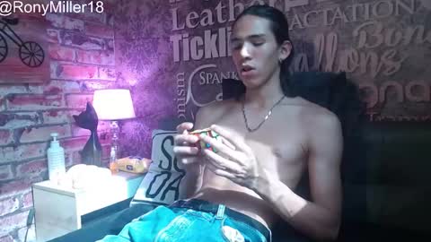 RonyMiller 1 online show from December 2024 07:26:02 PM