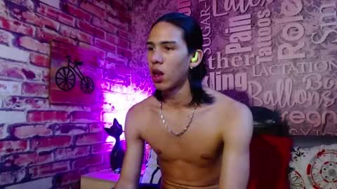 RonyMiller 1 online show from December 2024 07:16:02 PM