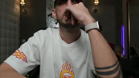 onlyfans-   online show from February 2025 09:58:01 PM