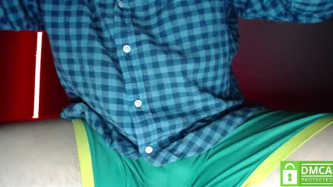 Snapshot of room_hot_x chatting on November 2025 10:59:02 PM ken online show from November 2025 10:59:02 PM