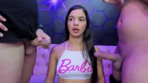 Snapshot of room_kitty chatting on January 2025 11:11:02 PM  MIA AND PAUL online show from January 2025 11:11:02 PM