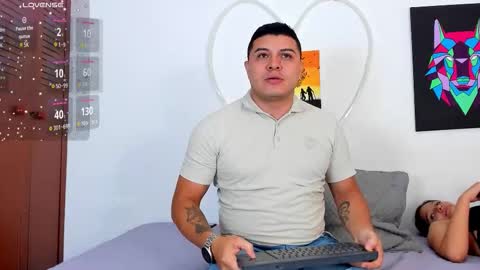    online show from November 2025 01:44:01 AM