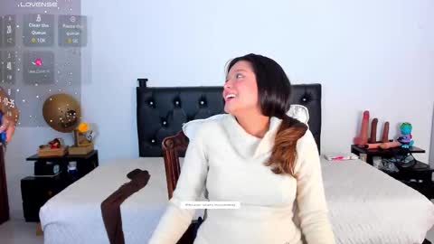    online show from December 2025 10:38:02 PM