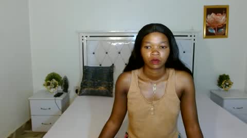 Snapshot of rorennah chatting on June 2026 07:02:01 PM Rorenah online show from June 2026 07:02:01 PM