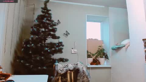 Snapshot of rosa843850 chatting on December 2024 01:30:02 PM rosa843850 online show from December 2024 01:30:02 PM