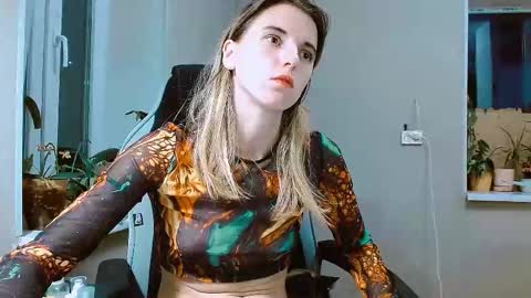 Snapshot of rosa843850 chatting on October 2025 03:25:01 PM rosa843850 online show from October 2025 03:25:01 PM