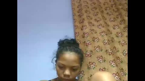 rosah225127 online show from May 2026 06:50:01 PM