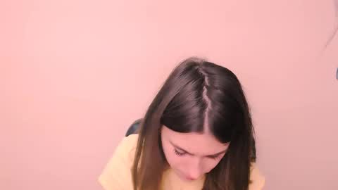 Rose online show from November 2025 08:19:01 AM