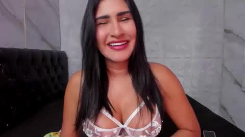 ROSALIA insta rosalia 10hoot online show from February 2026 07:23:01 PM