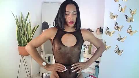 Rosalinda online show from February 2025 04:47:01 AM