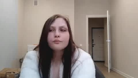 Snapshot of rosalinerein chatting on May 2026 11:40:01 AM Hanna online show from May 2026 11:40:01 AM