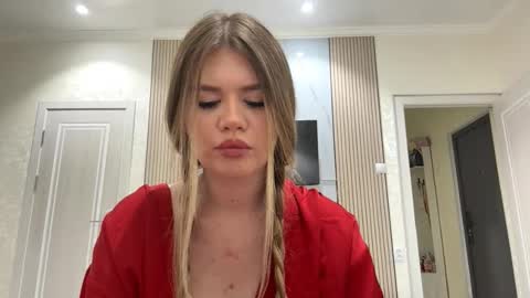 Rosa online show from March 2026 06:08:02 AM