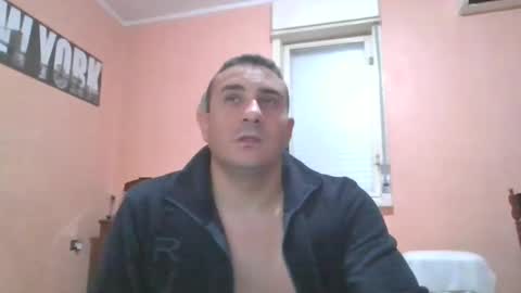 Rosario online show from December 2024 01:04:01 AM