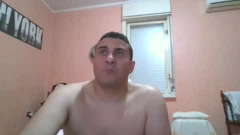 Rosario online show from May 2026 11:01:04 PM