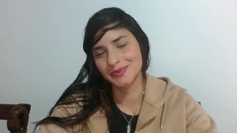 rosasvioletas online show from November 2025 08:40:01 PM