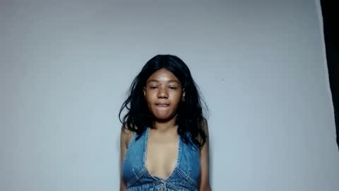 Snapshot of rose69267472 chatting on April 2026 11:35:02 AM rose69267472 online show from April 2026 11:35:02 AM