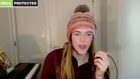 Snapshot of rose77782 chatting on January 2025 09:14:02 PM rose77782 online show from January 2025 09:14:02 PM