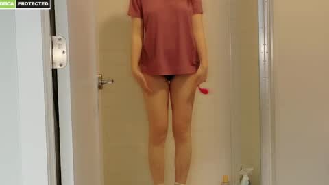 Snapshot of rose77782 chatting on February 2025 12:48:01 PM rose77782 online show from February 2025 12:48:01 PM