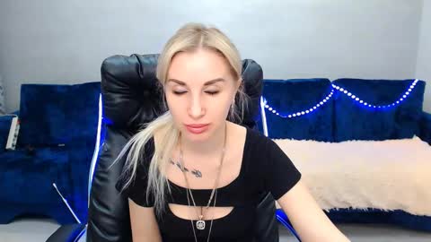 Snapshot of rose__shine chatting on February 2025 10:38:02 AM rose  shine online show from February 2025 10:38:02 AM