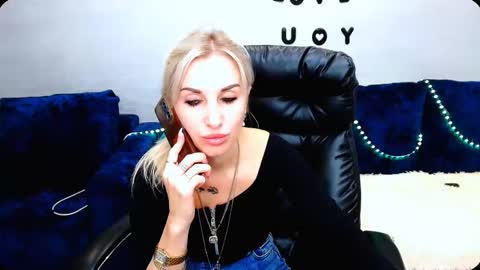 Snapshot of rose__shine chatting on October 2025 01:41:02 PM rose  shine online show from October 2025 01:41:02 PM