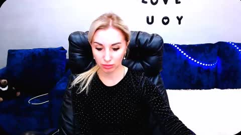 Snapshot of rose__shine chatting on October 2025 10:37:01 AM rose  shine online show from October 2025 10:37:01 AM