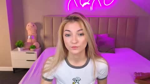 Snapshot of rose_dixon chatting on January 2026 01:22:02 AM Kimberlly online show from January 2026 01:22:02 AM