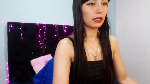 Rose online show from February 2025 03:42:01 AM
