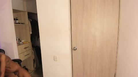 Snapshot of rose_sscott chatting on April 2026 11:27:01 PM Jhoan Alexis online show from April 2026 11:27:01 PM