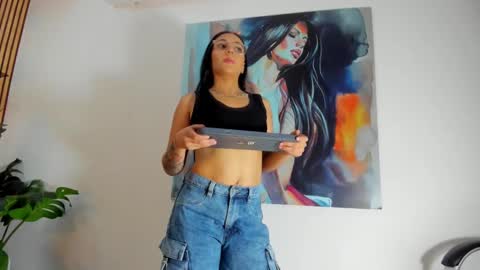 roseaurora online show from September 2025 12:18:01 PM