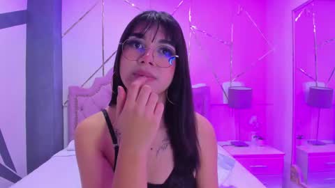 Snapshot of rosecassie chatting on December 2024 04:10:01 PM Rose online show from December 2024 04:10:01 PM