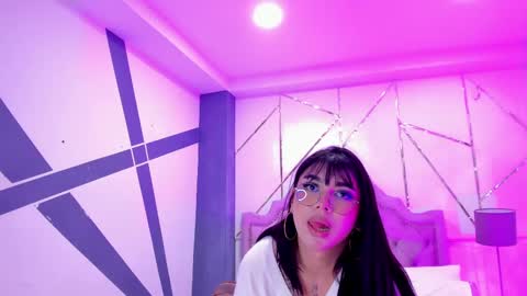 Snapshot of rosecassie chatting on December 2024 06:50:02 PM Rose online show from December 2024 06:50:02 PM