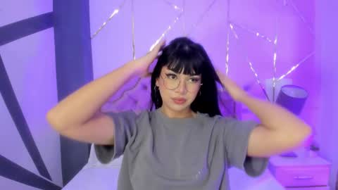 Snapshot of rosecassie chatting on January 2025 01:27:01 PM Rose online show from January 2025 01:27:01 PM