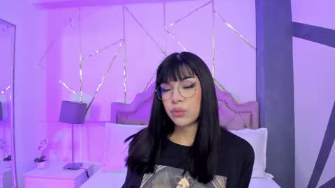 Snapshot of rosecassie chatting on January 2025 12:24:01 PM Rose online show from January 2025 12:24:01 PM