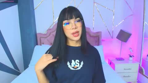 Snapshot of rosecassie chatting on January 2025 01:35:02 PM Rose online show from January 2025 01:35:02 PM