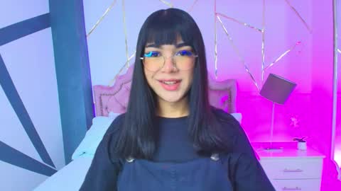 Snapshot of rosecassie chatting on January 2025 01:12:01 PM Rose online show from January 2025 01:12:01 PM
