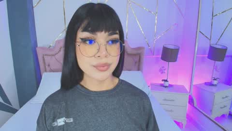 Snapshot of rosecassie chatting on January 2025 01:12:02 PM Rose online show from January 2025 01:12:02 PM