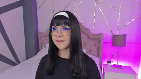 Snapshot of rosecassie chatting on February 2025 01:33:02 PM Rose online show from February 2025 01:33:02 PM