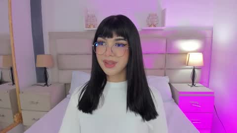 Snapshot of rosecassie chatting on February 2025 01:02:01 PM Rose online show from February 2025 01:02:01 PM