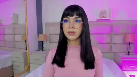 Snapshot of rosecassie chatting on February 2025 04:56:02 PM Rose online show from February 2025 04:56:02 PM