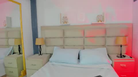 Snapshot of rosecassie chatting on March 2025 04:35:02 PM Rose online show from March 2025 04:35:02 PM