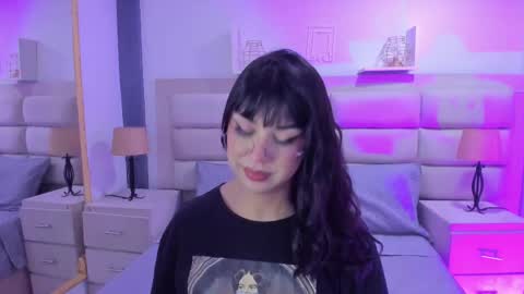 Snapshot of rosecassie chatting on March 2025 01:40:02 PM Rose online show from March 2025 01:40:02 PM