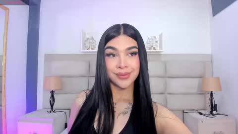 Snapshot of rosecassie chatting on October 2025 01:20:01 PM Rose online show from October 2025 01:20:01 PM