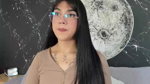 Snapshot of rosecassie chatting on November 2025 02:43:02 PM Rose online show from November 2025 02:43:02 PM