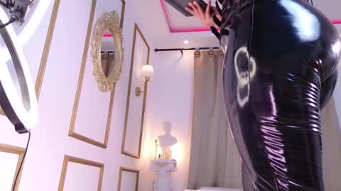 rosedelic online show from January 2026 01:10:02 AM