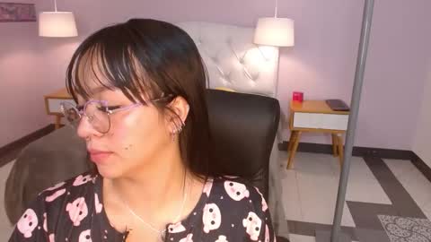 Snapshot of rosee20_ chatting on October 2025 03:40:01 AM sofia online show from October 2025 03:40:01 AM